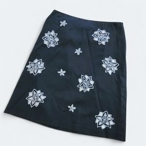 Grace Dane Lewis Black Skirt White Embroidered Flowers Cutouts A-line Size 10
